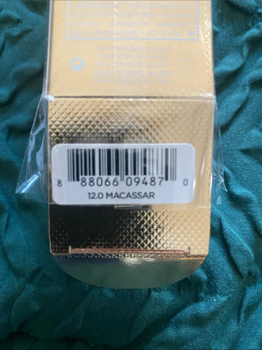 Tom Ford Soleil Foundation Bottle in 12.0 Macassar